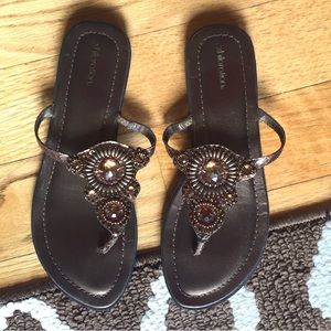 Xhilaration Brown Bronze Detail Sandals